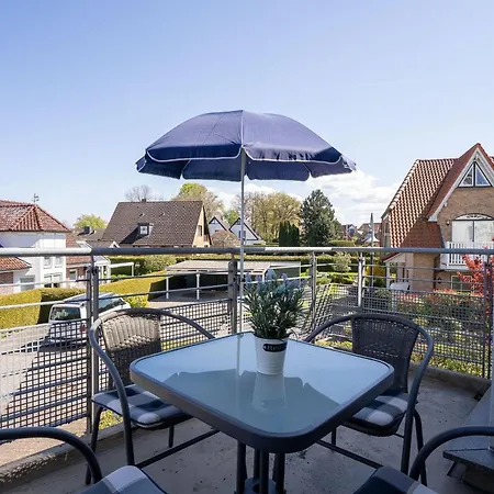 Appartement-konsulweg-kon-375 Holiday home Scharbeutz